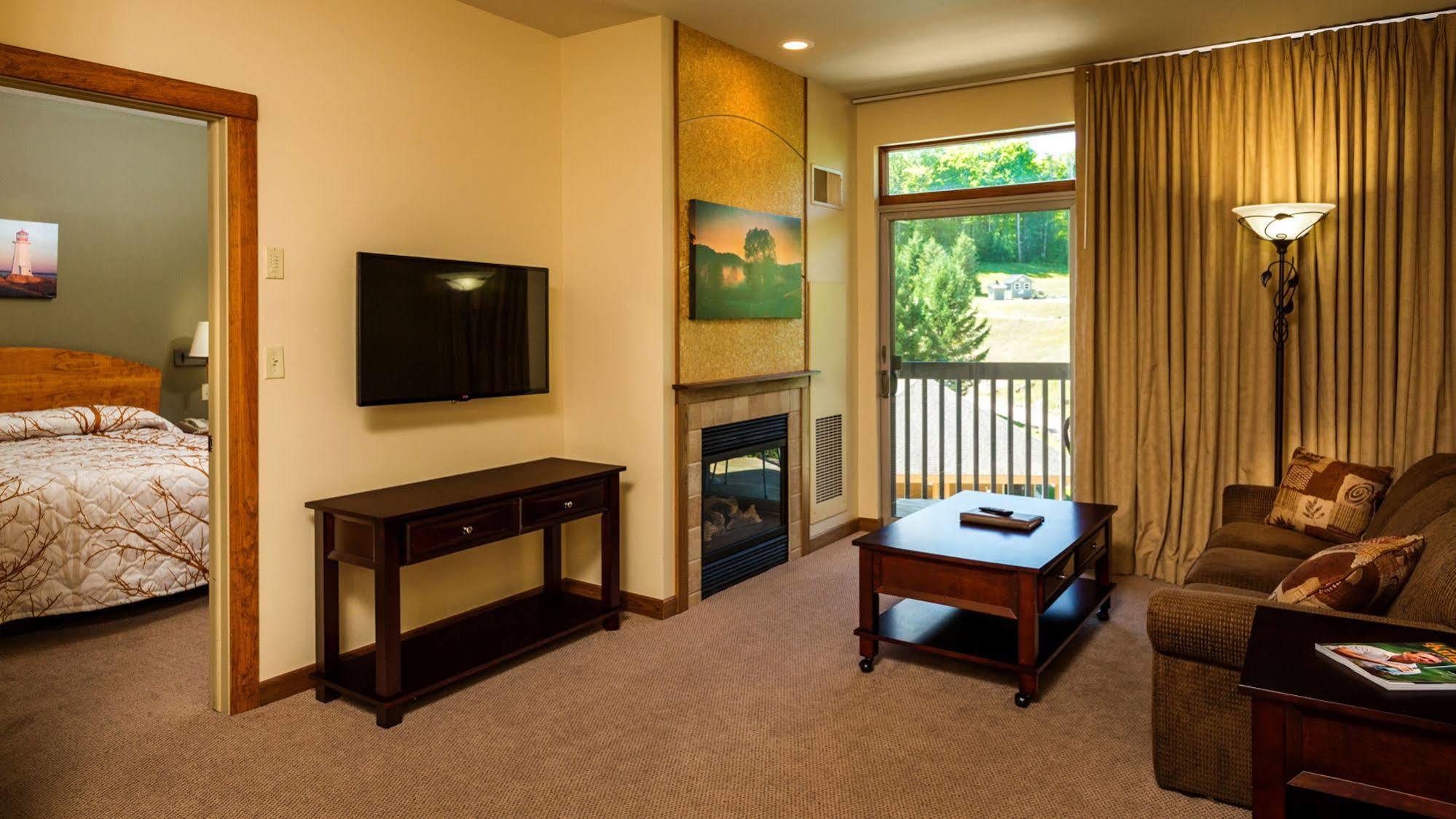 Cedar River Village Bellaire Екстер'єр фото